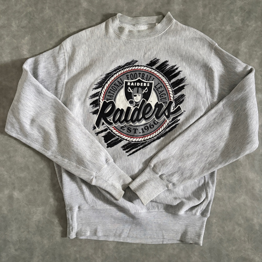 ✨2 FOR $25✨ vintage raiders nfl crewneck sweater